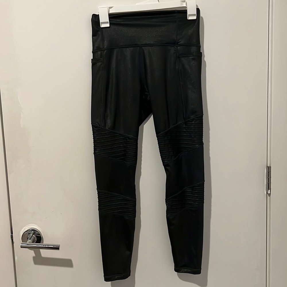 Athleta Moto leggings Small